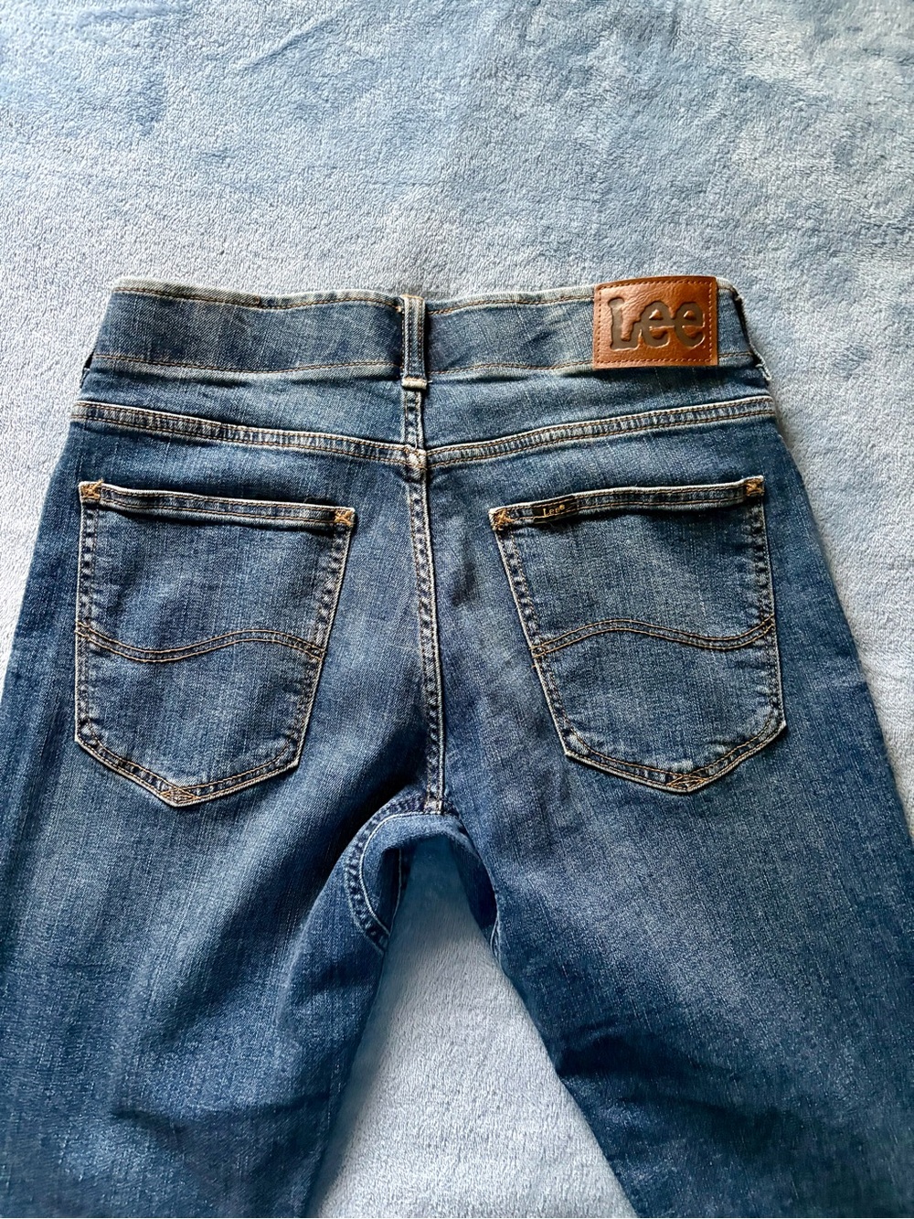 Lee Men's Dark Blue Straight-Leg Jeans - Picture 3 of 5